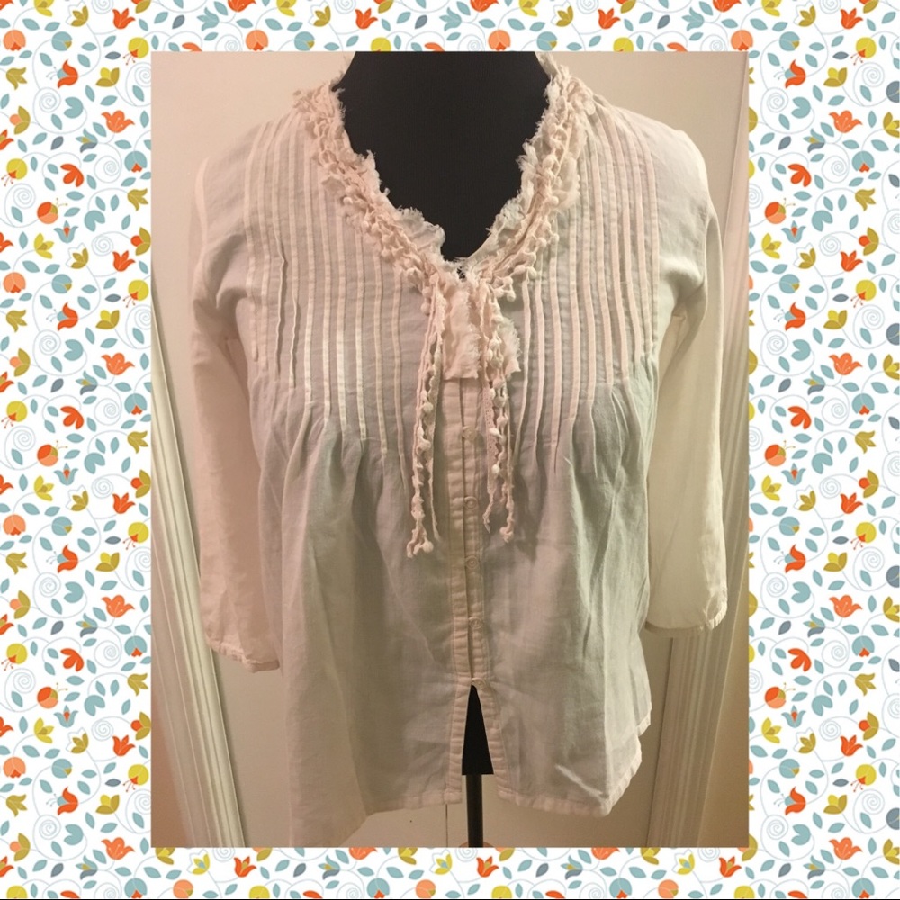 EDME&ESYLLTE Ivory Pleated Pintuck Peasant Blouse